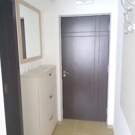 Studio Astoria 1